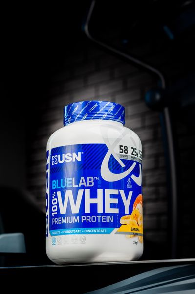 Сывороточный протеин USN Blue Lab 100% Whey Premium Protein 908 г, Карамельный шоколад 21990-01 фото